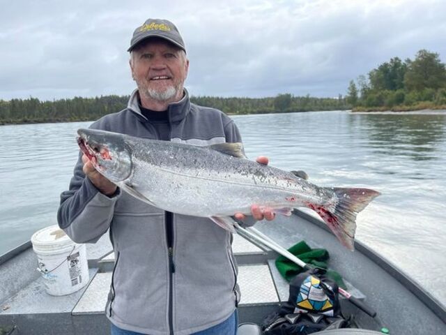 Alaska Salmon Fishing Trips - Kenai River - Alaskan Gamefisher